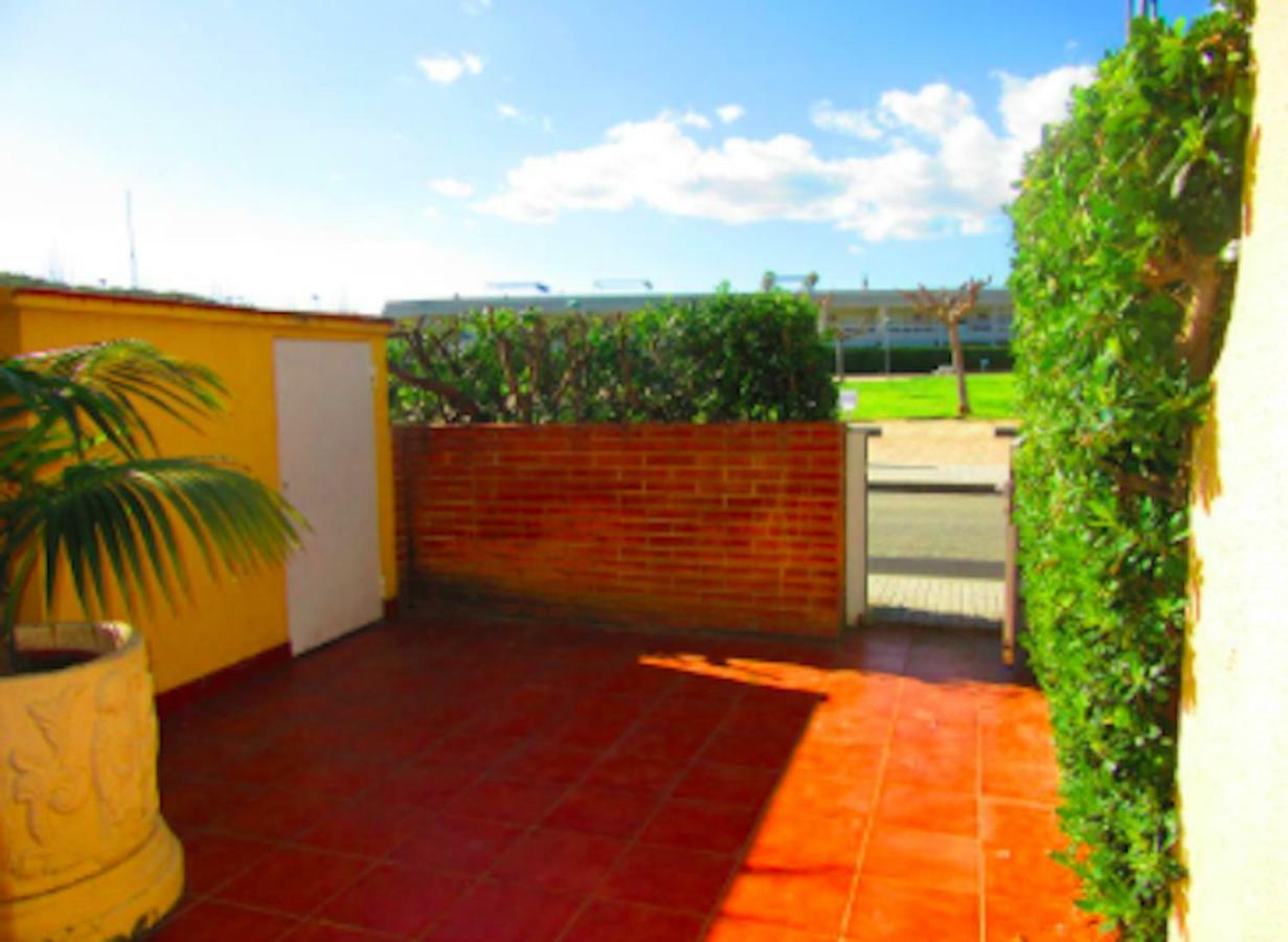 Calipso Tamarit Villa Tarragona Exterior photo